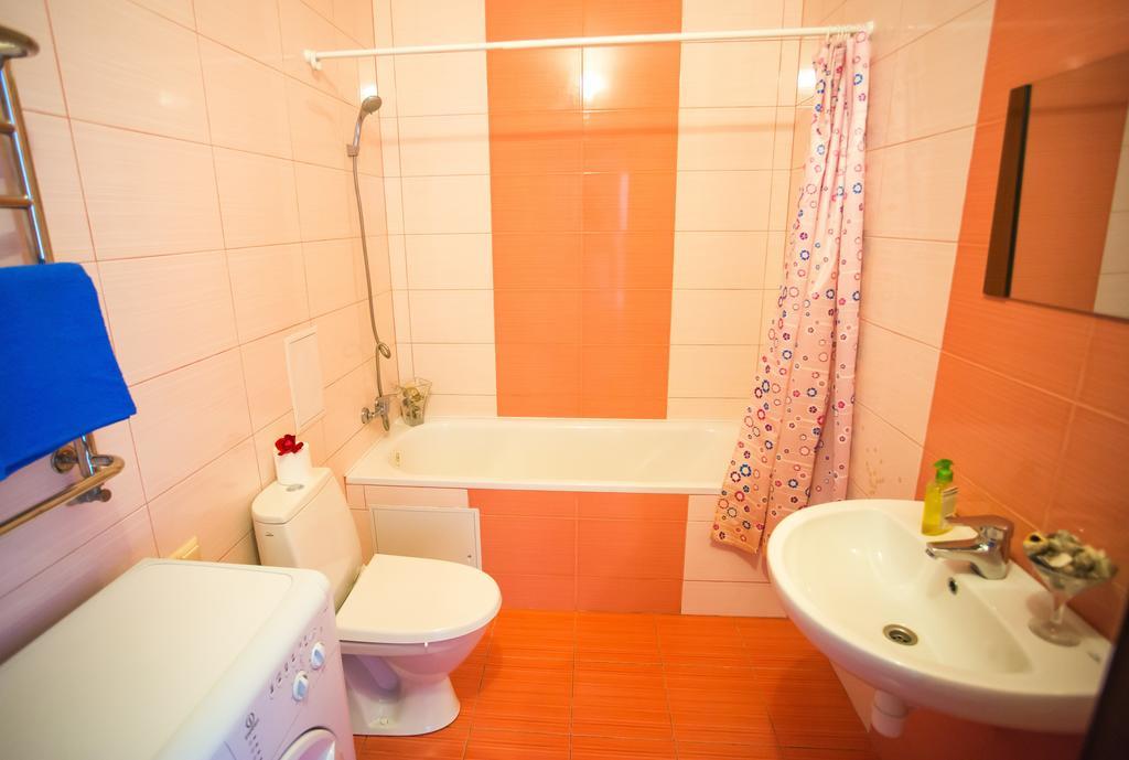 Like Home On Zaliznychna Ivano-Frankivsk Luaran gambar