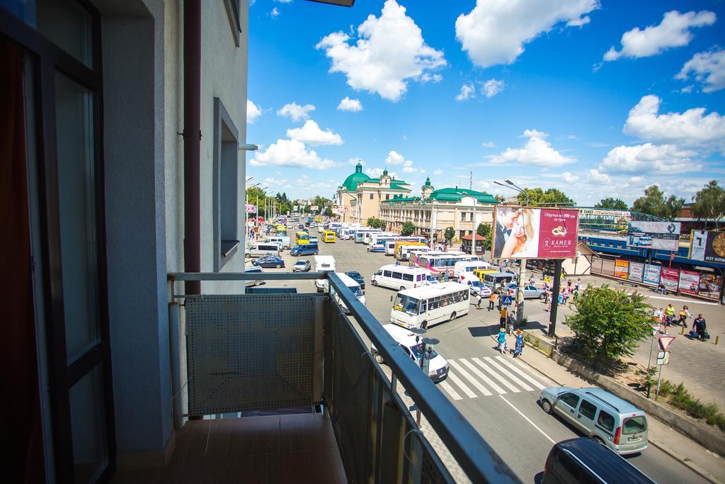 Like Home On Zaliznychna Ivano-Frankivsk Luaran gambar